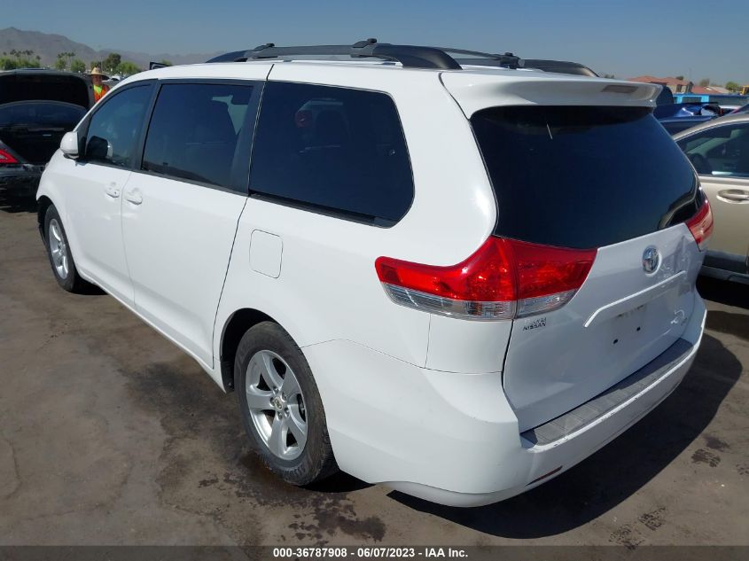 2013 TOYOTA SIENNA LE - 5TDKK3DC2DS280158