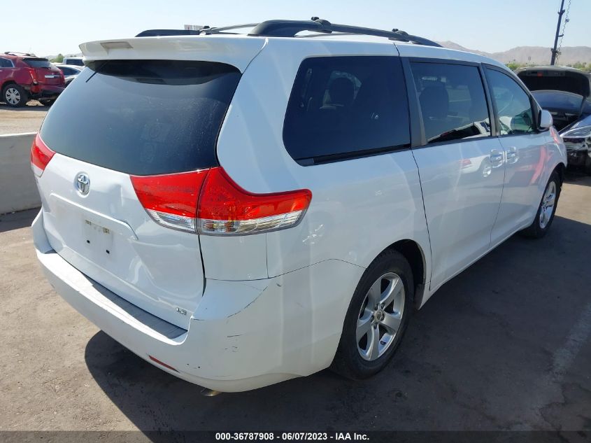 2013 TOYOTA SIENNA LE - 5TDKK3DC2DS280158