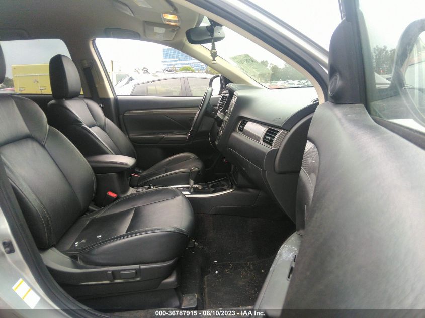 2019 MITSUBISHI OUTLANDER SE/SEL/LE - JA4AD3A38KZ007984