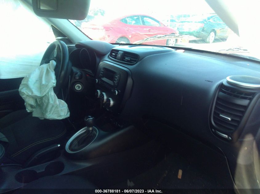 2015 KIA SOUL + - KNDJP3A58F7150806