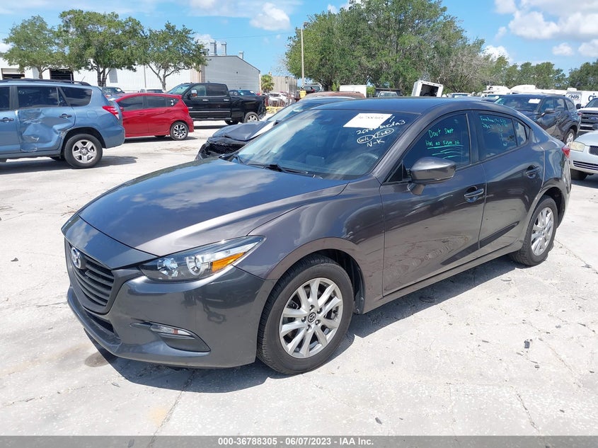 VIN 3MZBN1U72JM200137 2018 MAZDA MAZDA3 4-DOOR SPORT
