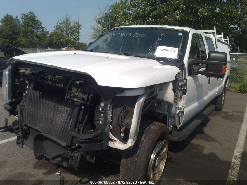 2015 FORD SUPER DUTY F-250 SRW LARIAT/PLATINUM - 1FT7W2B68FEB63260