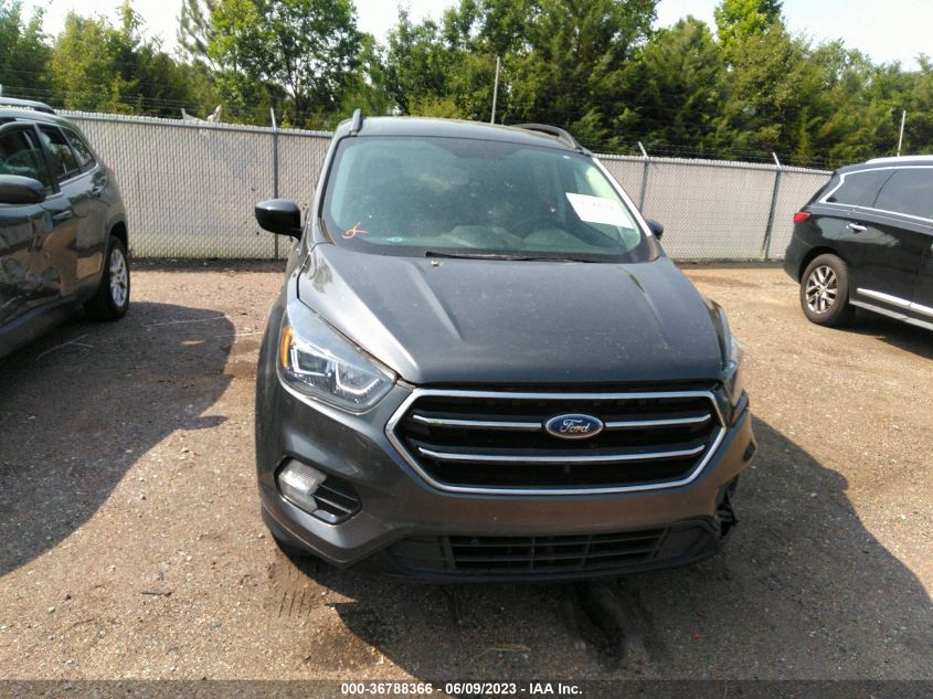 2018 FORD ESCAPE SE - 1FMCU0GD8JUB36196