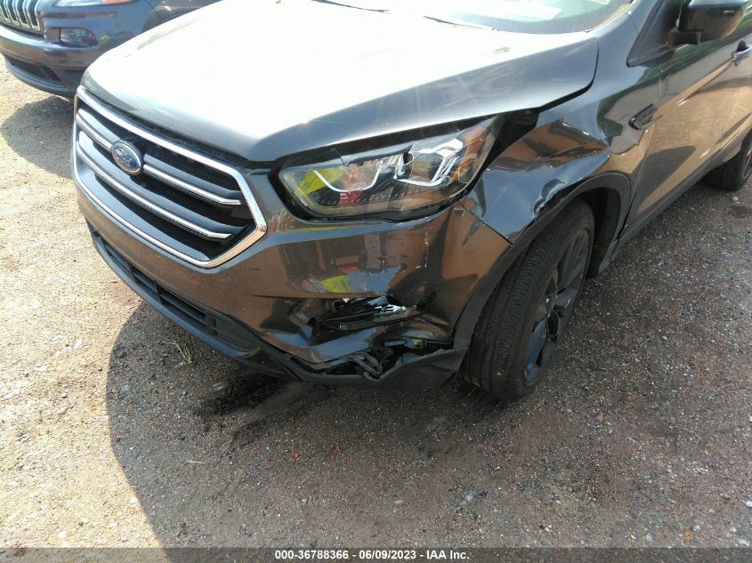 2018 FORD ESCAPE SE - 1FMCU0GD8JUB36196