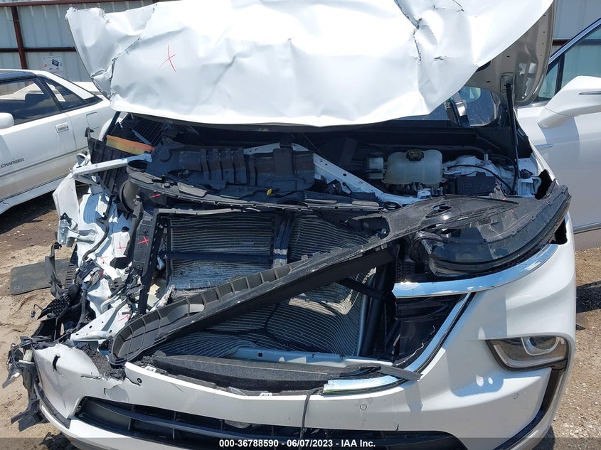 VIN 5GAERBKW7PJ135703 2023 BUICK ENCLAVE ESSENCE