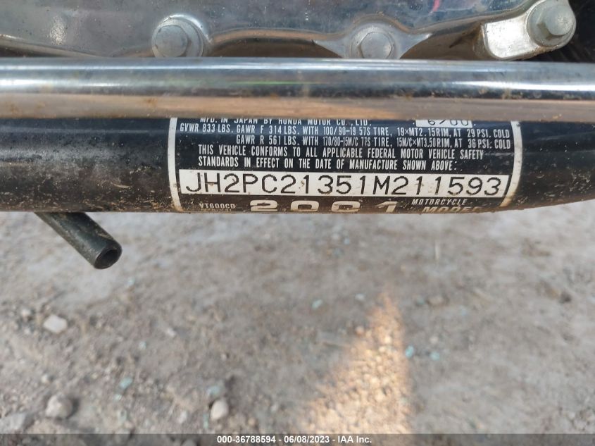 2001 HONDA VT600 CD - JH2PC21351M211593