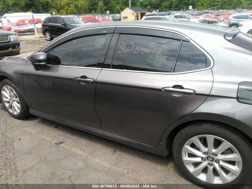 VIN 4T1L11AK7LU932382 2020 TOYOTA CAMRY LE