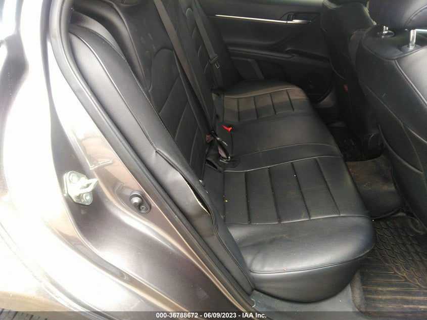 VIN 4T1L11AK7LU932382 2020 TOYOTA CAMRY LE