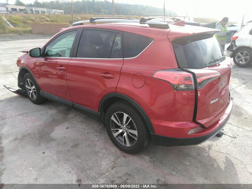 VIN 2T3WFREV2HW402840 2017 TOYOTA RAV4 XLE