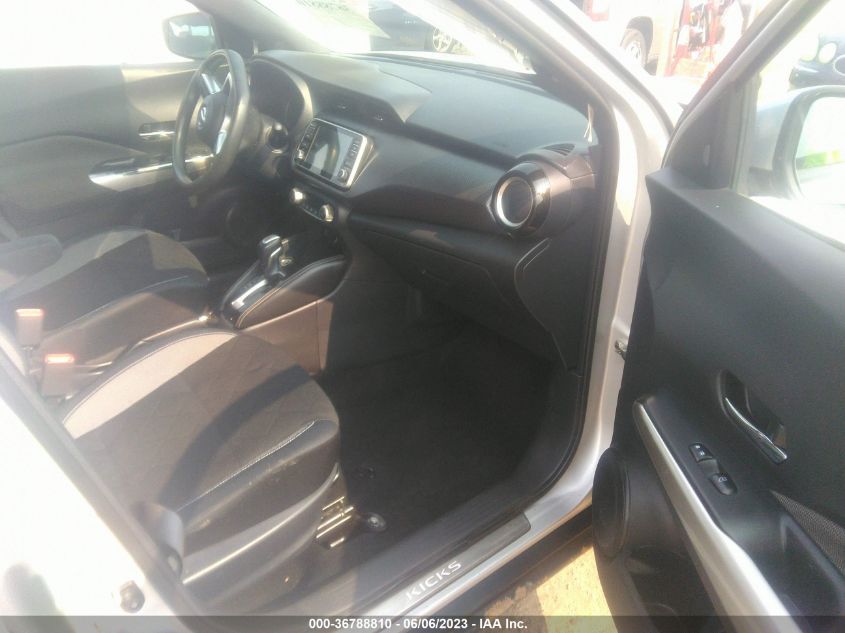 2018 NISSAN KICKS SV - 3N1CP5CU4JL545677