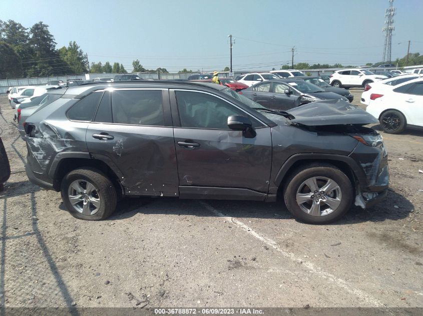 2022 TOYOTA RAV4 XLE - 2T3W1RFV4NC178576