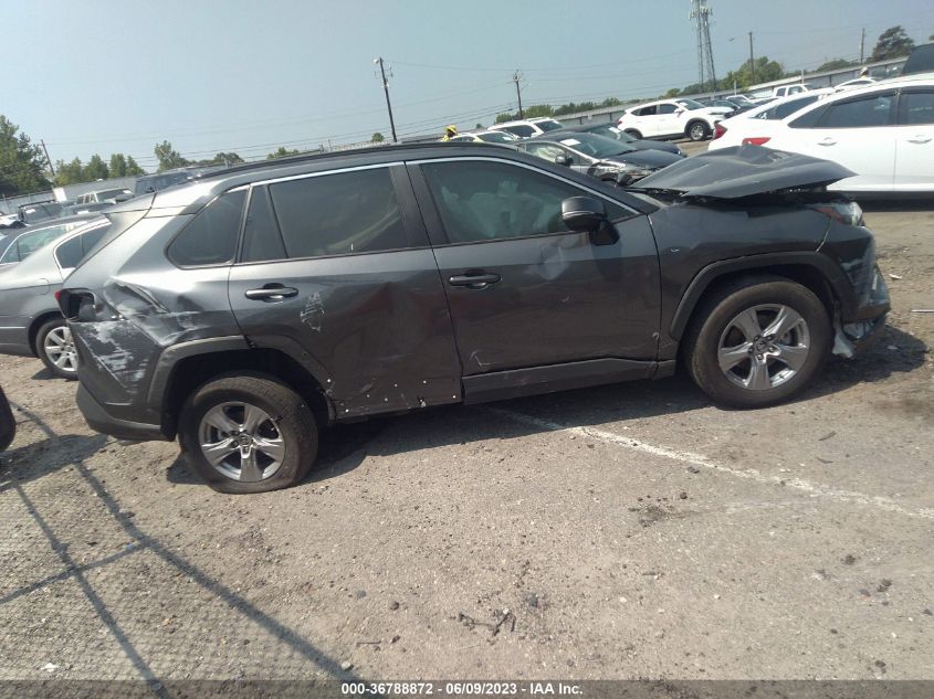 2022 TOYOTA RAV4 XLE - 2T3W1RFV4NC178576