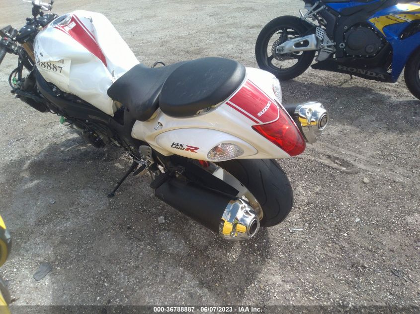 2018 SUZUKI GSX1300 RA JS1GX72B0J2101072