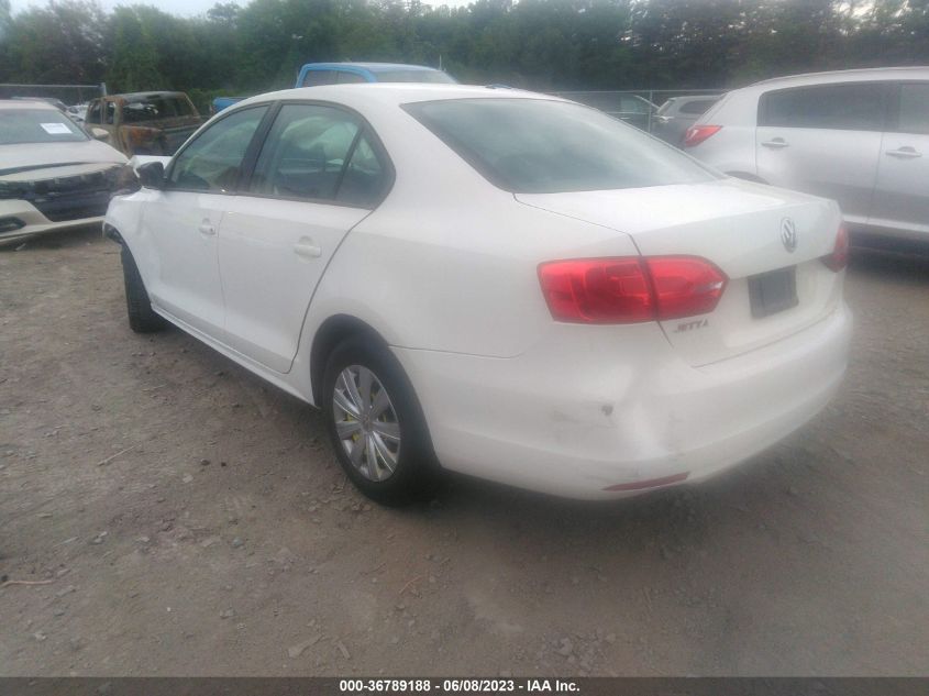 2014 VOLKSWAGEN JETTA SEDAN S - 3VW2K7AJXEM207466