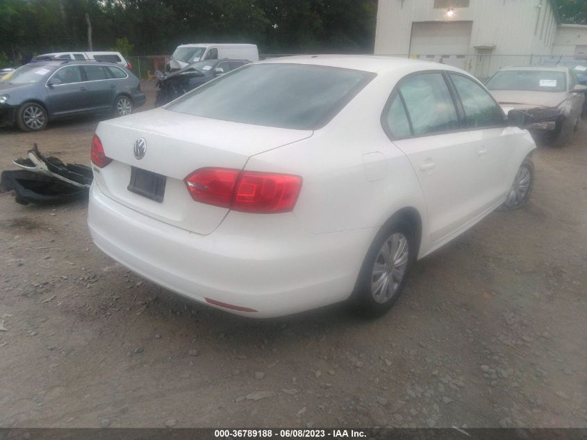 2014 VOLKSWAGEN JETTA SEDAN S - 3VW2K7AJXEM207466