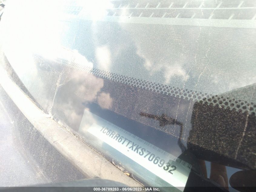 2019 RAM 1500 CLASSIC SLT - 1C6RR6TTXKS706932