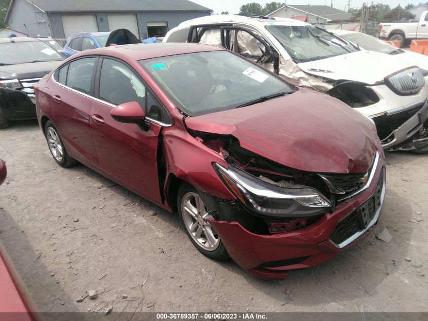 2018 CHEVROLET CRUZE LT - 1G1BE5SM8J7120959