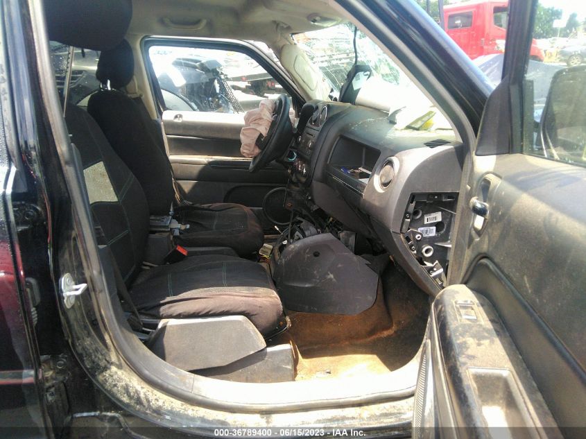 2016 JEEP PATRIOT LATITUDE - 1C4NJRFB7GD719295