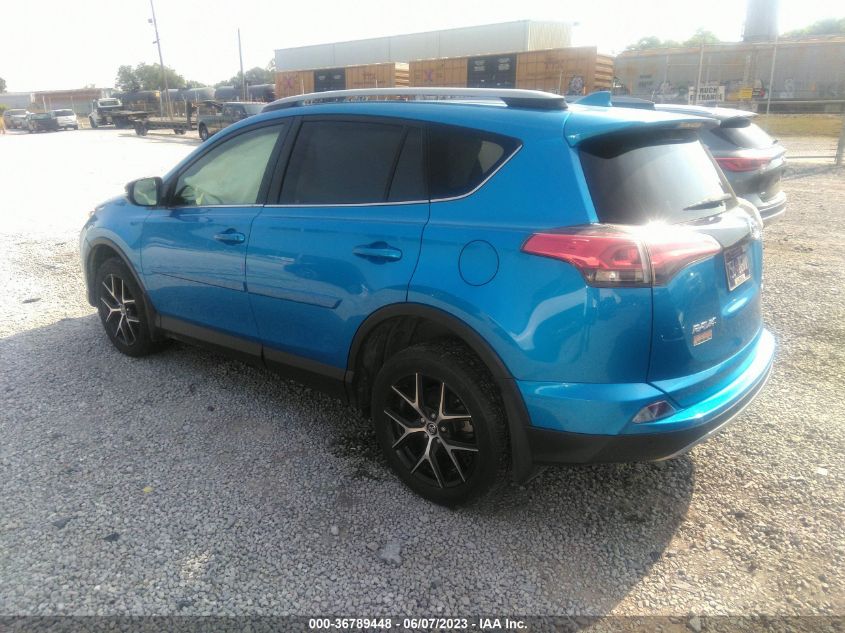 2017 TOYOTA RAV4 SE - JTMJFREV6HJ704088