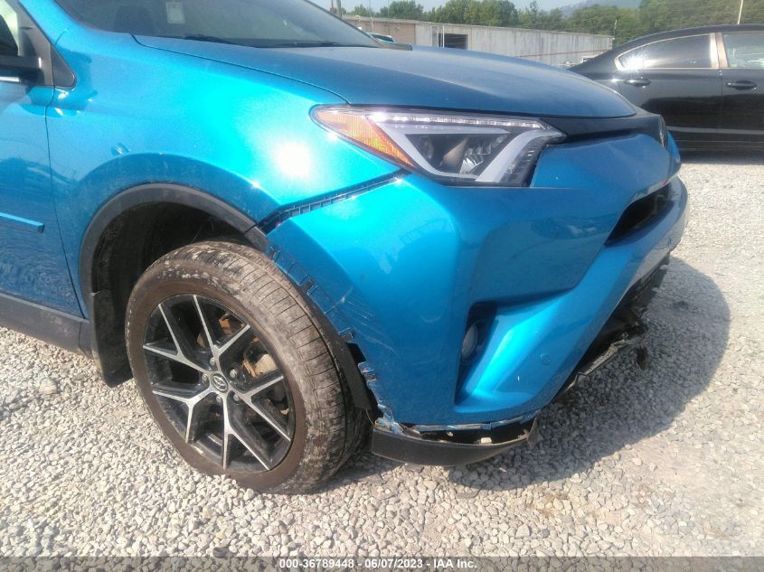 2017 TOYOTA RAV4 SE - JTMJFREV6HJ704088