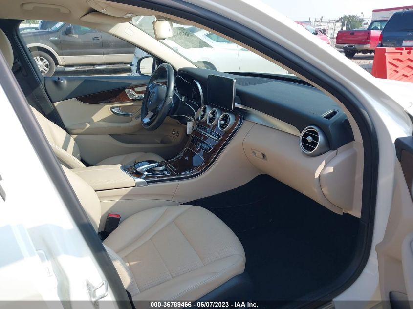 2016 MERCEDES-BENZ C 350E 55SWF4HB8GU157405