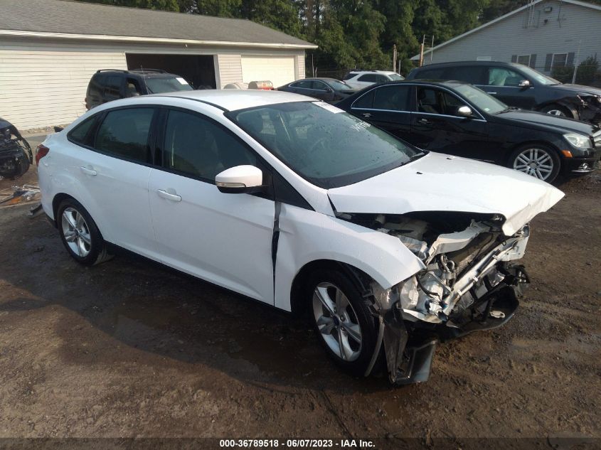 2014 FORD FOCUS SE - 1FADP3F2XEL106409