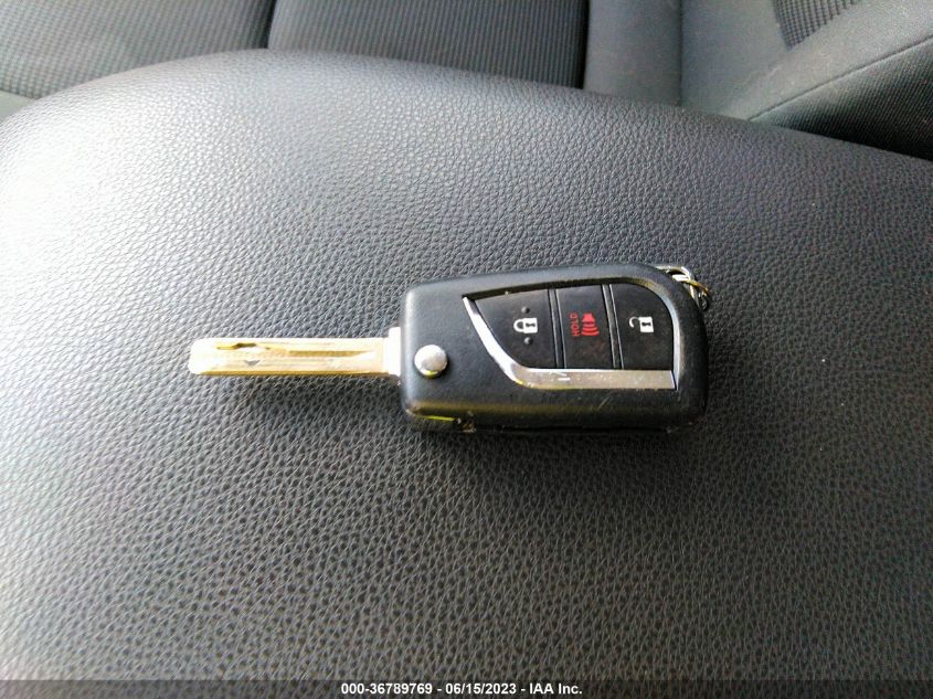 2019 TOYOTA RAV4 LE - JTMH1RFVXKD506907
