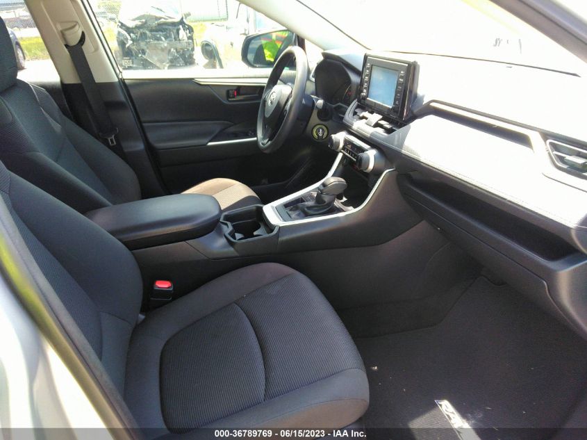 2019 TOYOTA RAV4 LE - JTMH1RFVXKD506907