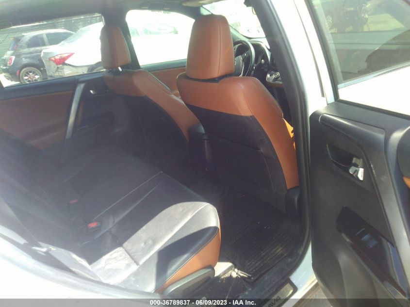 2016 TOYOTA RAV4 SE - JTMJFREV9GD178388