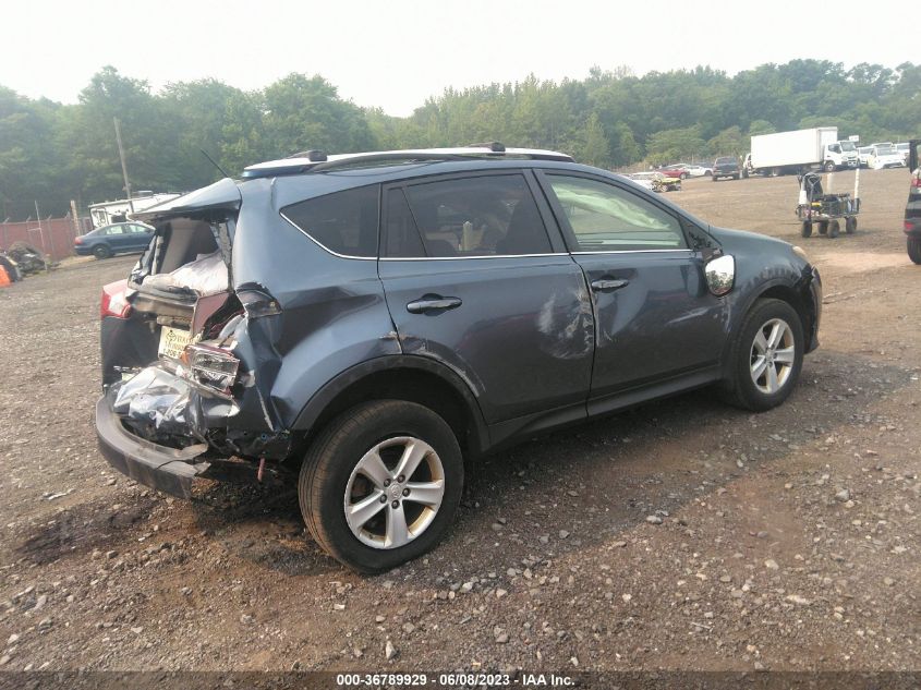 2014 TOYOTA RAV4 XLE - JTMRFREV3ED087892