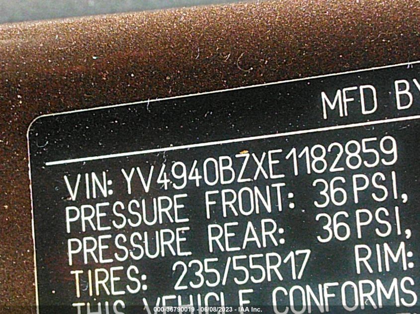 2014 VOLVO XC70 3.2L - YV4940BZXE1182859