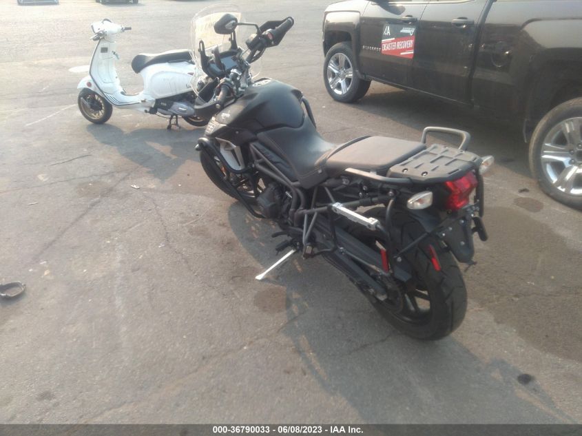 2019 TRIUMPH MOTORCYCLE TIGER 800 XRX SMTE10BF0KT931895