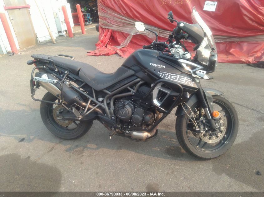 2019 TRIUMPH MOTORCYCLE TIGER 800 XRX SMTE10BF0KT931895