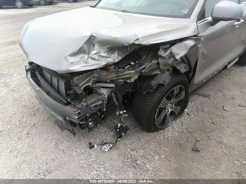 2020 VOLVO XC40 INSCRIPTION YV4162UL8L2251986