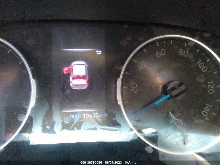 VIN JTM16RFV9NJ019027 2022 TOYOTA RAV4 HYBRID SE