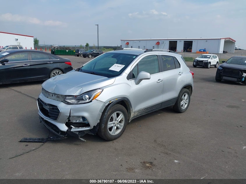 VIN KL7CJPSB3JB669416 2018 CHEVROLET TRAX LT