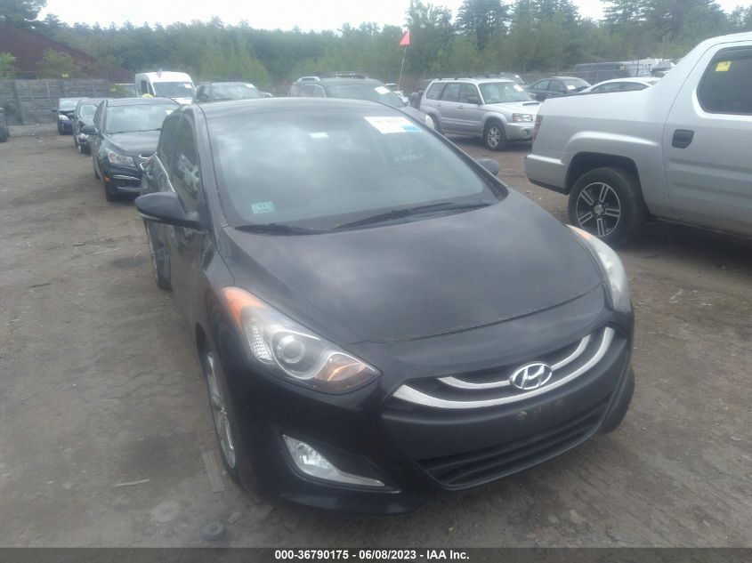 2014 HYUNDAI ELANTRA GT - KMHD35LH0EU185170