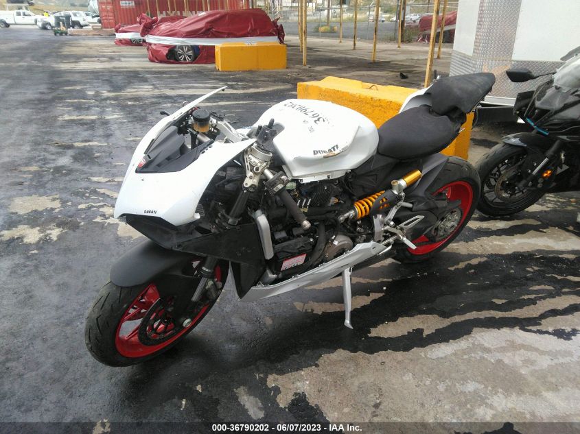 2021 DUCATI PANIGALE V2 ZDMHAATW3MB004273