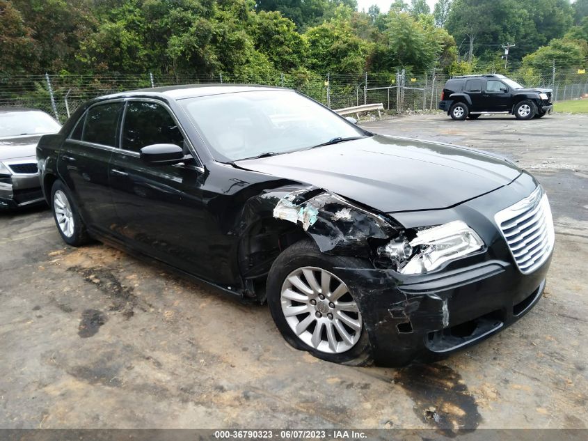 2013 CHRYSLER 300 - 2C3CCAAG4DH508273