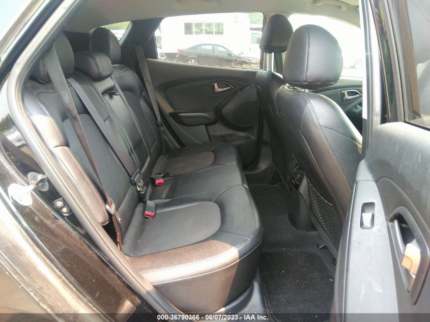 2014 HYUNDAI TUCSON SE - KM8JUCAG0EU864063