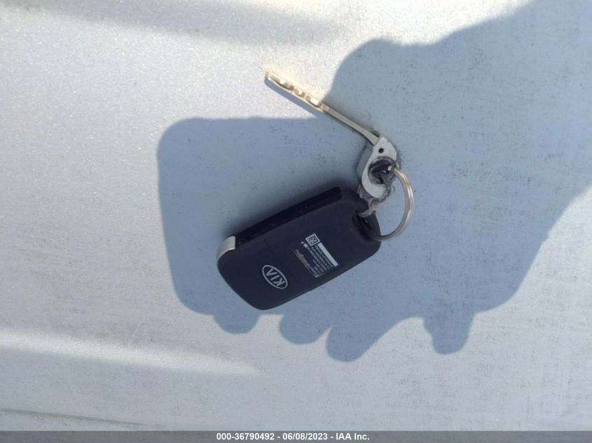 2013 KIA SOUL BASE - KNDJT2A53D7764679