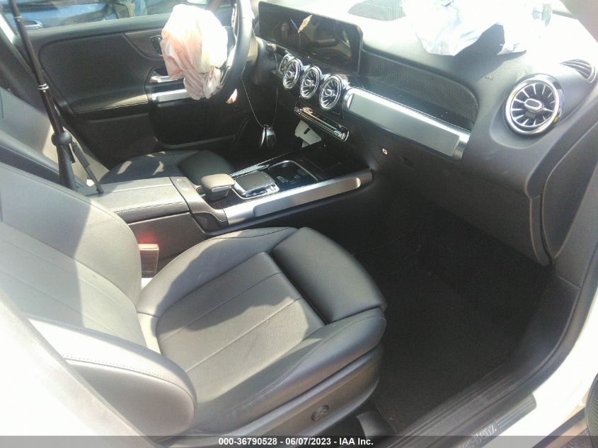 2020 MERCEDES-BENZ GLB GLB 250 W1N4M4GB2LW050784