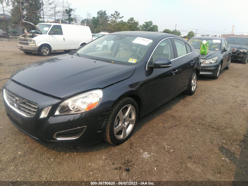 2013 VOLVO S60 T5 - YV1612FHXD2188398
