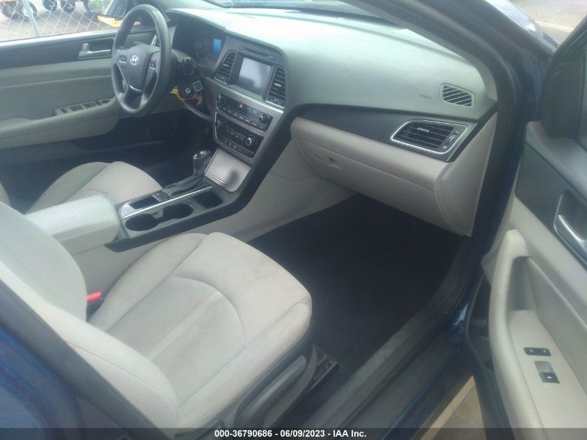 2016 HYUNDAI SONATA 2.4L SPORT - 5NPE34AF0GH423049