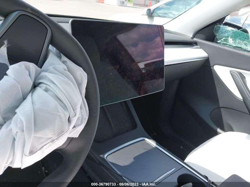 2022 TESLA MODEL Y LONG RANGE - 7SAYGDEE6NF417595