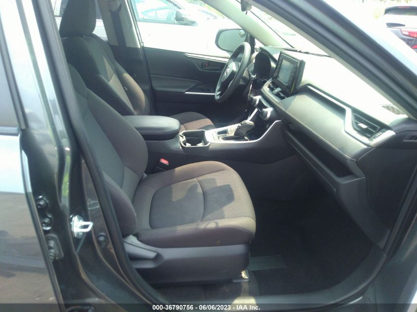2019 TOYOTA RAV4 LE - JTMG1RFV5KD047376