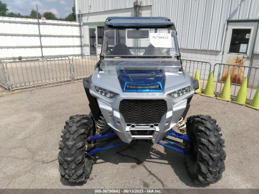 2018 POLARIS RZR XP TURBO EPS - 3NSVDE92XJF402511