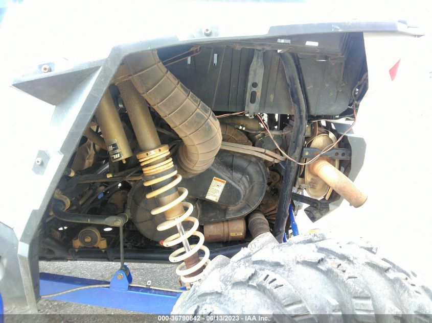 2018 POLARIS RZR XP TURBO EPS - 3NSVDE92XJF402511