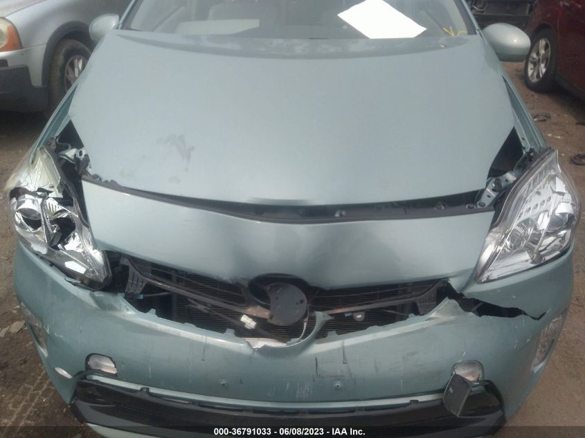 2015 TOYOTA PRIUS FOUR - JTDKN3DU2F1913869
