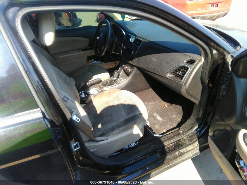 2014 CHRYSLER 200 LX - 1C3CCBAB5EN208793